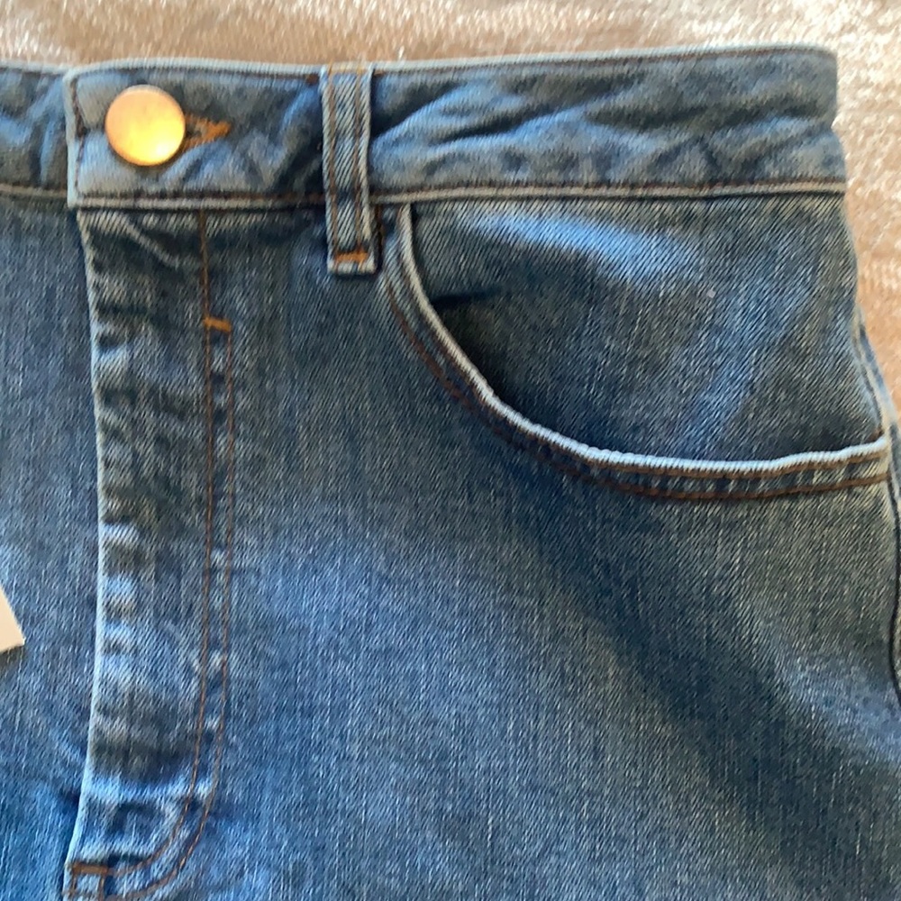 NWT ASOS Denim Pencil Skirt in Mid Wash - Picture 7 of 10
